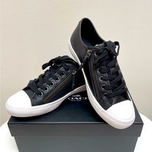 Coach - Empire Leather Sneaker with Zipper Detail, Color-Black & White, Size 7